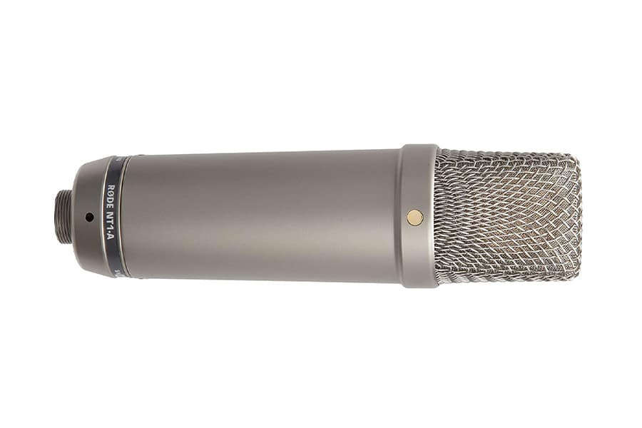 https://blog-dev.landr.com/wp-content/uploads/2018/12/Best-Microphones_2-Rode_NT1A.jpg