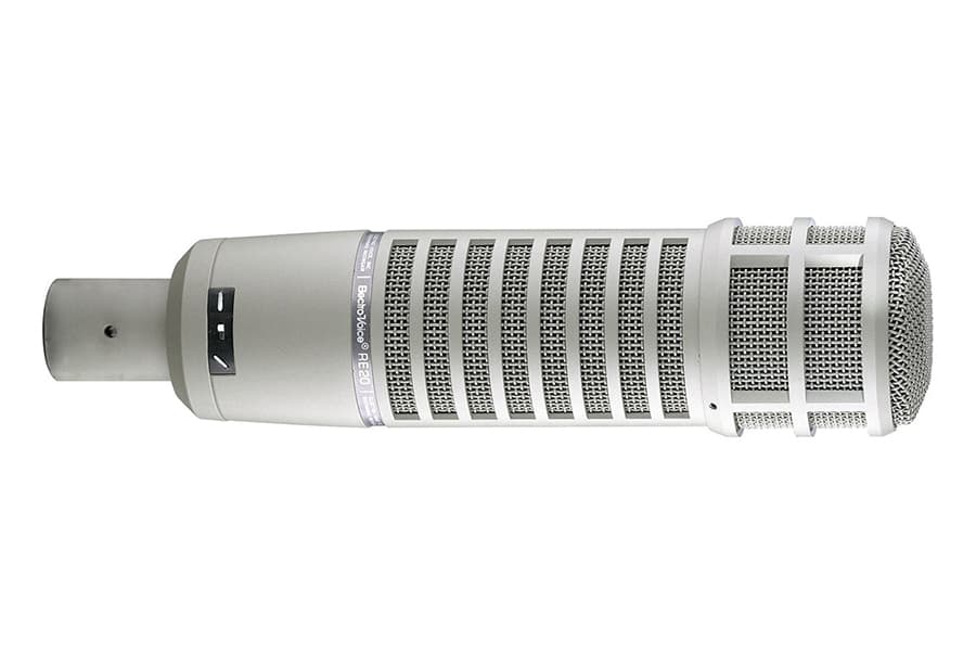 https://blog-dev.landr.com/wp-content/uploads/2018/12/Best-Microphones_9-ev_re320_side.jpg