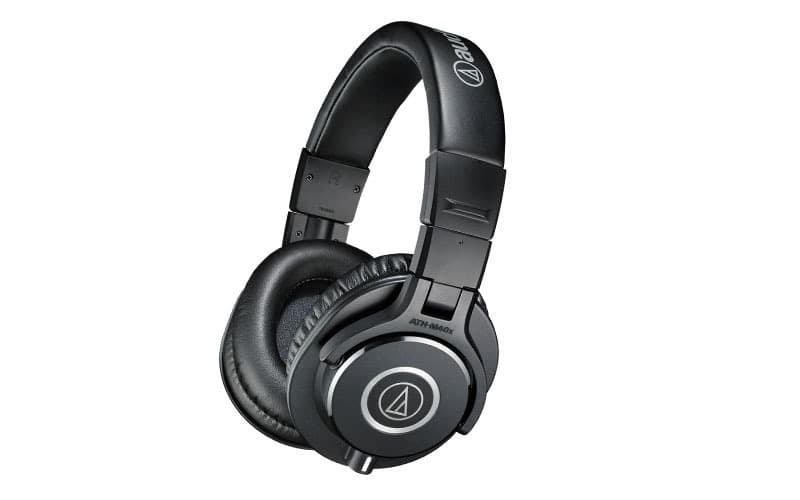 https://blog-dev.landr.com/wp-content/uploads/2019/04/25_Best_Headphones_AudioTechnica_ath_m40x.jpg